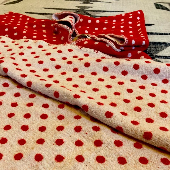 David Fussenegger Red Hooded Baby Winter Poncho - Picture 8 of 12